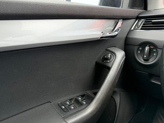Skoda Octavia Style, 2016 года, пробег 132740 км