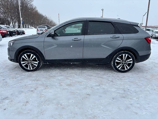 Lada (ВАЗ) Vesta Luxe Multimedia (2017-2019), 2020 года, пробег 91657 км