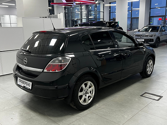 Opel Astra, 2012 года, пробег 190000 км