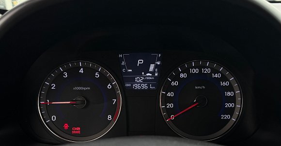 Hyundai Solaris Active, 2011 года, пробег 196955 км