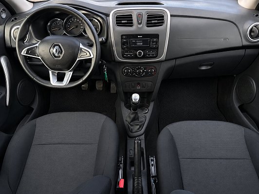 Renault Logan Drive, 2021 года, пробег 93070 км
