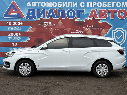 Lada (ВАЗ) Vesta, 2023 года, пробег 55000 км