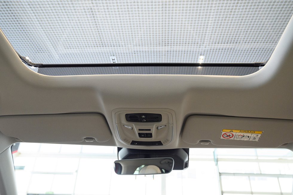 Haval Jolion Техно +, красный