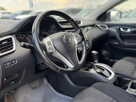 Nissan Qashqai SE+, 2017 года, пробег 124748 км