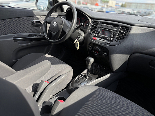 Kia Rio Luxe, 2011 года, пробег 152380 км
