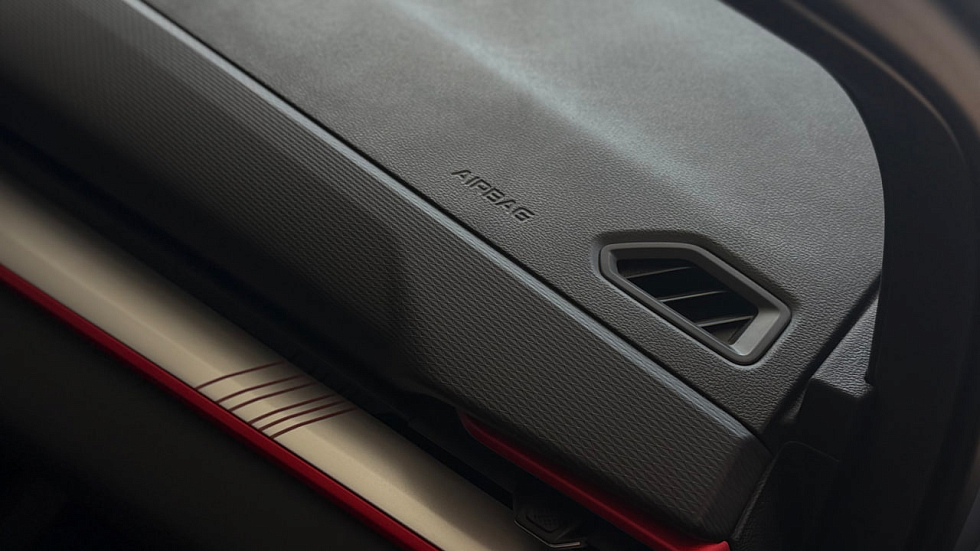 Geely Coolray Эксклюзив, фиолетовый