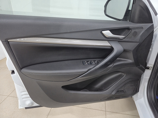 Lada (ВАЗ) Vesta, 2023 года, пробег 43602 км