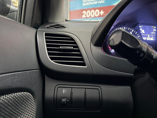 Hyundai Solaris Optima, 2013 года, пробег 215469 км