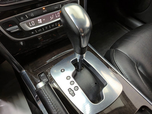 Renault Latitude Privilege, 2012 года, пробег 217598 км