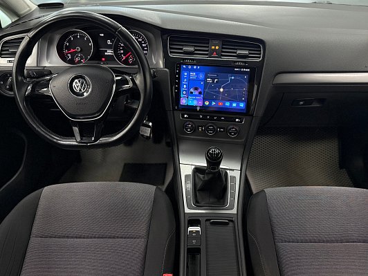 Volkswagen Golf, 2014 года, пробег 300000 км