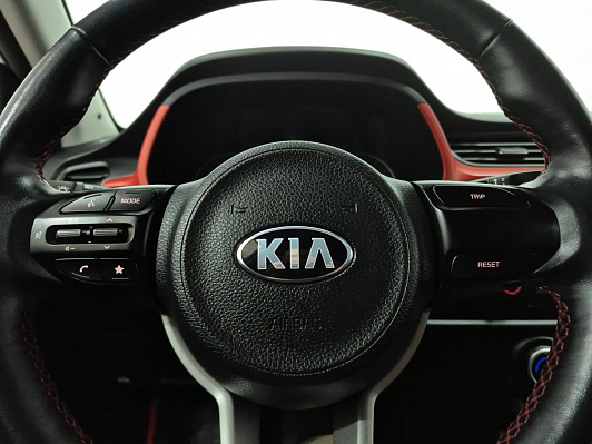 Kia Rio Luxe, 2020 года, пробег 59310 км