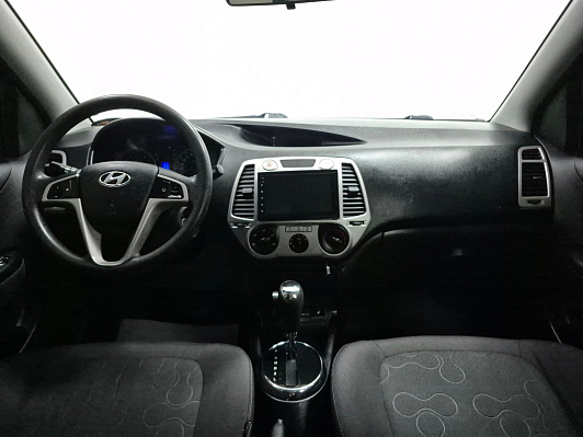 Hyundai i20 Elegance, 2010 года, пробег 140800 км