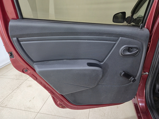 Renault Logan Prestige, 2013 года, пробег 232481 км