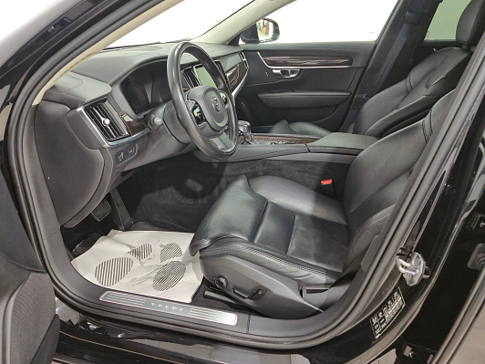 Volvo S90 Inscription, 2018 года, пробег 116905 км