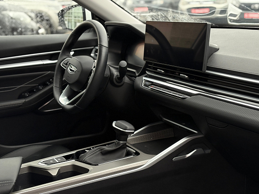 Geely Emgrand Flagship, 2024 года, пробег 46234 км