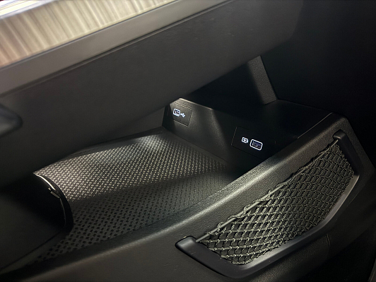 Geely Atlas Pro Luxury, 2023 года, пробег 36500 км