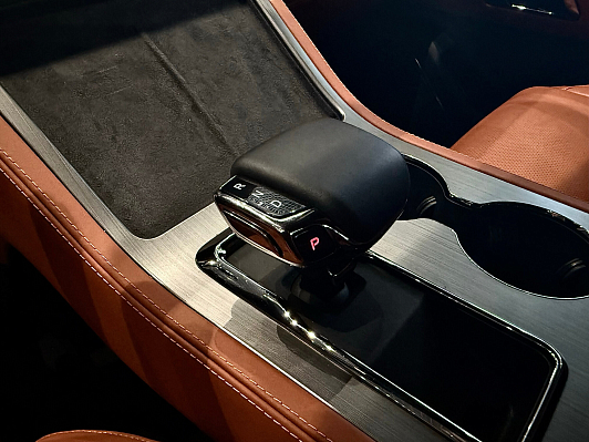 Polar Stone (Jishi) 01 Exclusive (6 seats), 2023 года, пробег 32448 км