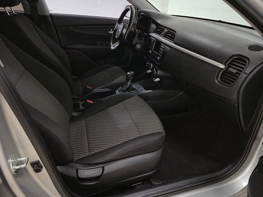 Kia Rio Luxe, 2019 года, пробег 126891 км