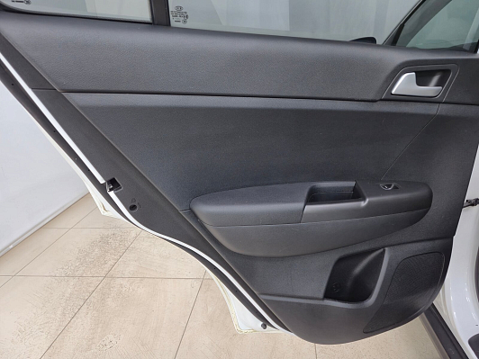 Kia Sportage Classic "Теплые опции", 2019 года, пробег 70153 км