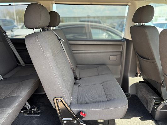 Volkswagen Caravelle Comfortline, 2016 года, пробег 87813 км