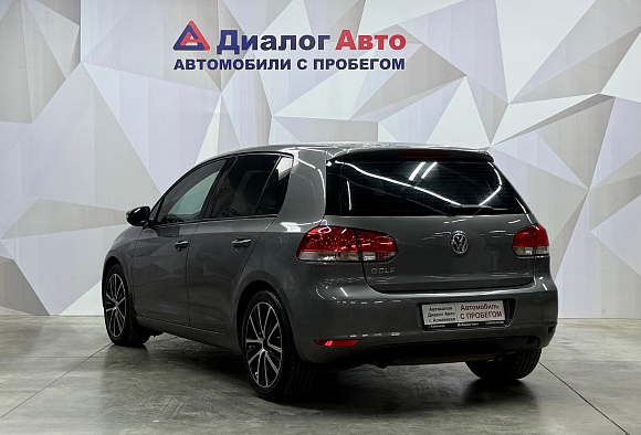 Volkswagen Golf, 2011 года, пробег 305054 км