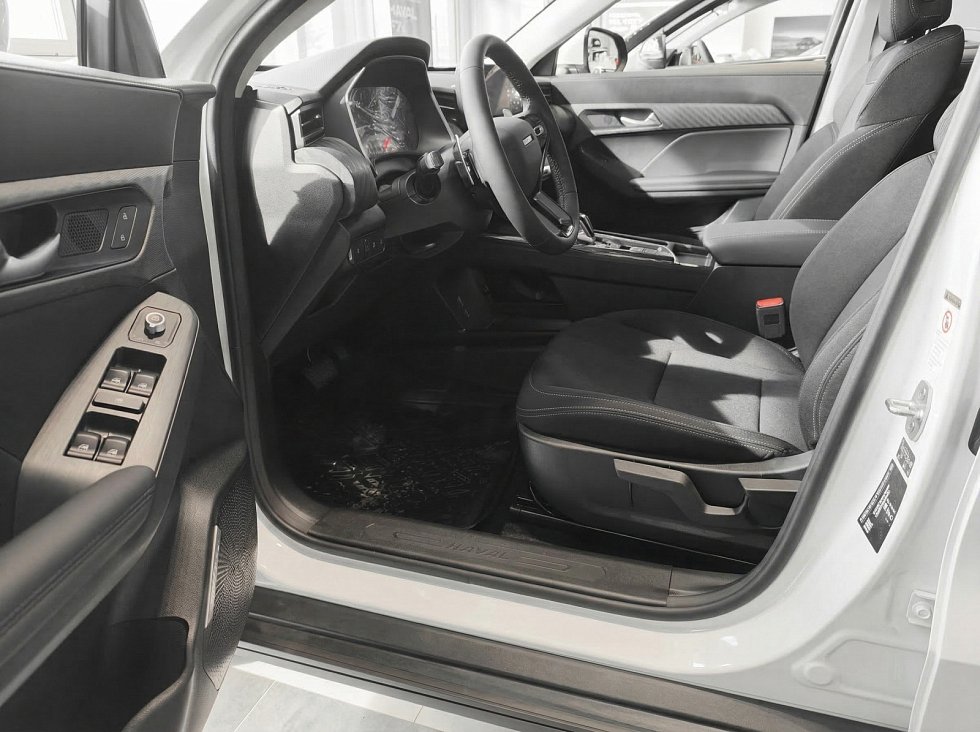 Haval Jolion Оптимум, белый