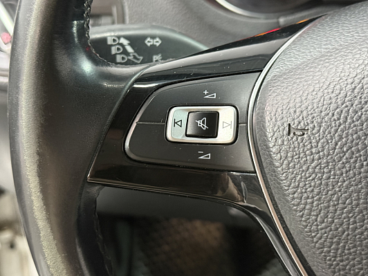 Volkswagen Polo Life, 2017 года, пробег 166090 км