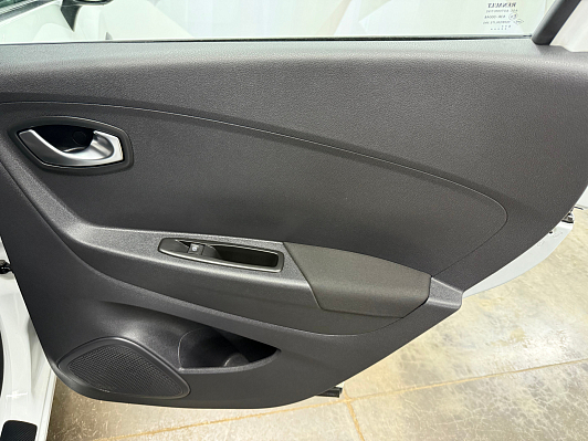 Renault Kaptur Drive, 2020 года, пробег 53077 км