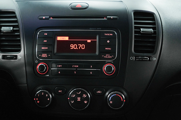 Kia Cerato Comfort, 2013 года, пробег 215000 км