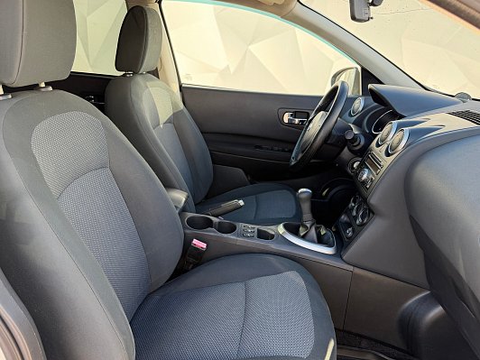 Nissan Qashqai XE, 2010 года, пробег 163000 км