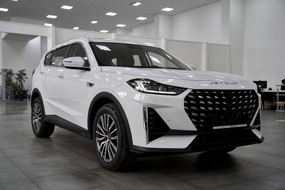 JETOUR X70+ Комфорт, бежевый