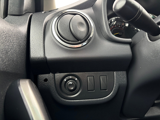 Renault Sandero Limited Edition, 2016 года, пробег 98722 км