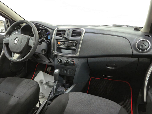 Renault Logan Confort, 2015 года, пробег 97473 км