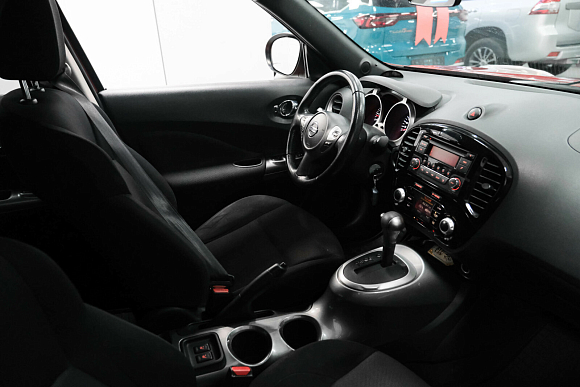 Nissan Juke SE, 2014 года, пробег 111635 км