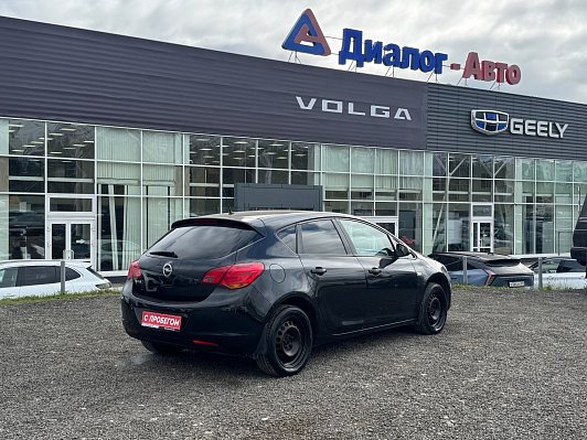 Opel Astra Essentia, 2011 года, пробег 151465 км