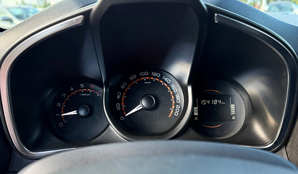 Lada (ВАЗ) XRAY Comfort, 2019 года, пробег 154200 км