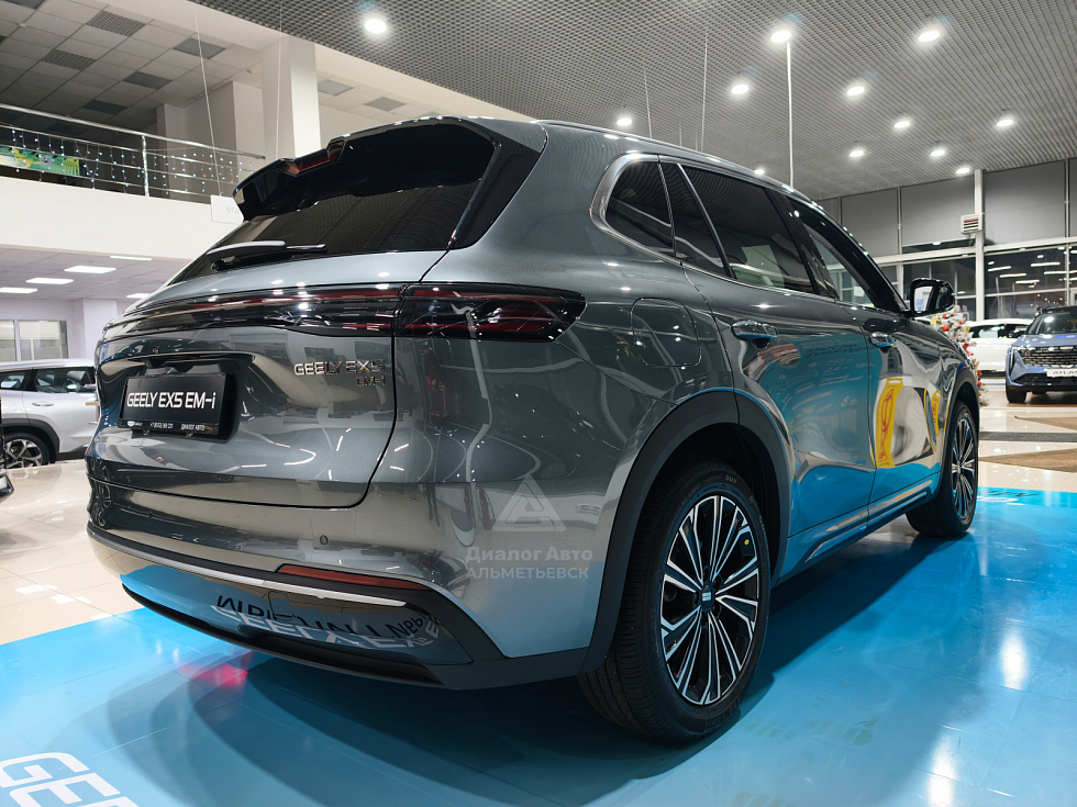 Geely EX5 EM-i Макс, серый