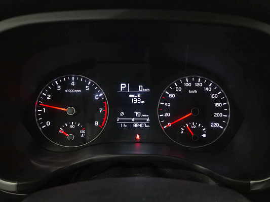 Kia Rio Luxe, 2021 года, пробег 85727 км