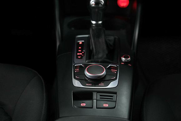 Audi A3 Attraction, 2014 года, пробег 147911 км