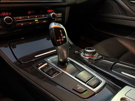 BMW 5 серии, 2013 года, пробег 208000 км