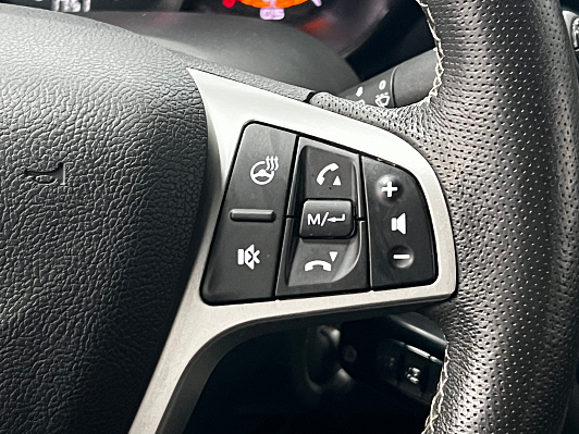 Lada (ВАЗ) Vesta Luxe, 2021 года, пробег 65000 км