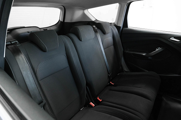 Ford Kuga Trend, 2017 года, пробег 251000 км