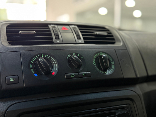Skoda Fabia, 2011 года, пробег 161753 км