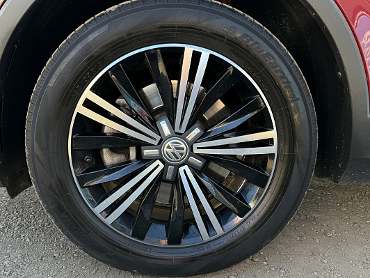 Volkswagen Tiguan Exclusive, 2017 года, пробег 127884 км