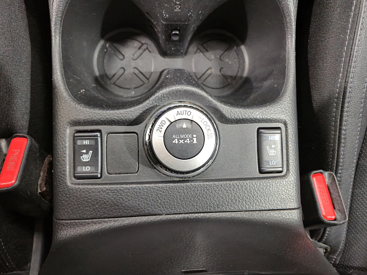 Nissan Qashqai LE Roof, 2015 года, пробег 114156 км
