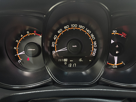 Lada (ВАЗ) Vesta Comfort, 2018 года, пробег 111186 км