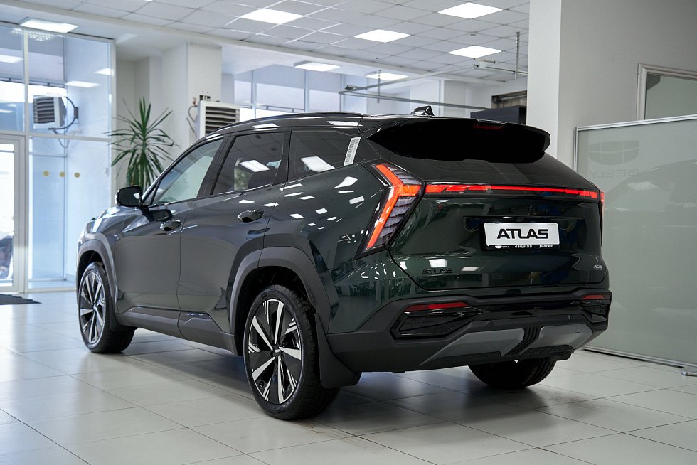 Geely Atlas Флагман, зеленый